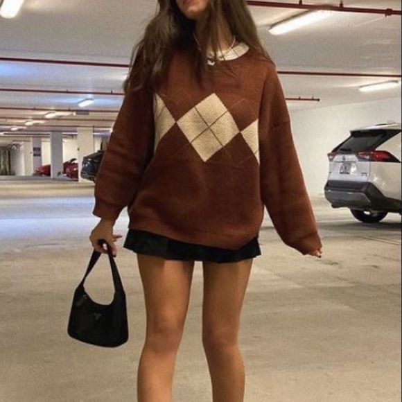 Meet your Posher, Estella - Picture 1 of 1